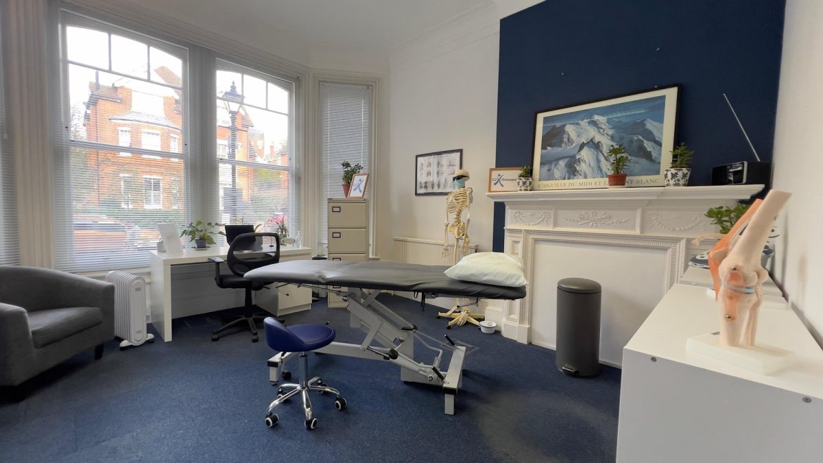 The treatment room at CJ Osteopathy in central Tunbridge Wells